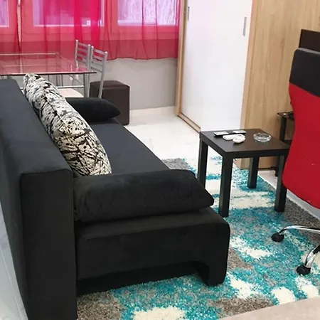 Luxury In Downtown Tessalónica