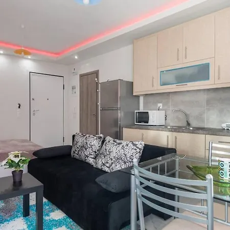 Luxury In Downtown * Soluň